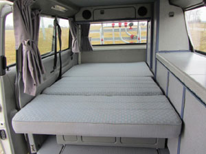 1994 Westfalia California Tour Lower Bed
