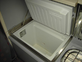 2002CaliforniaEventFridge